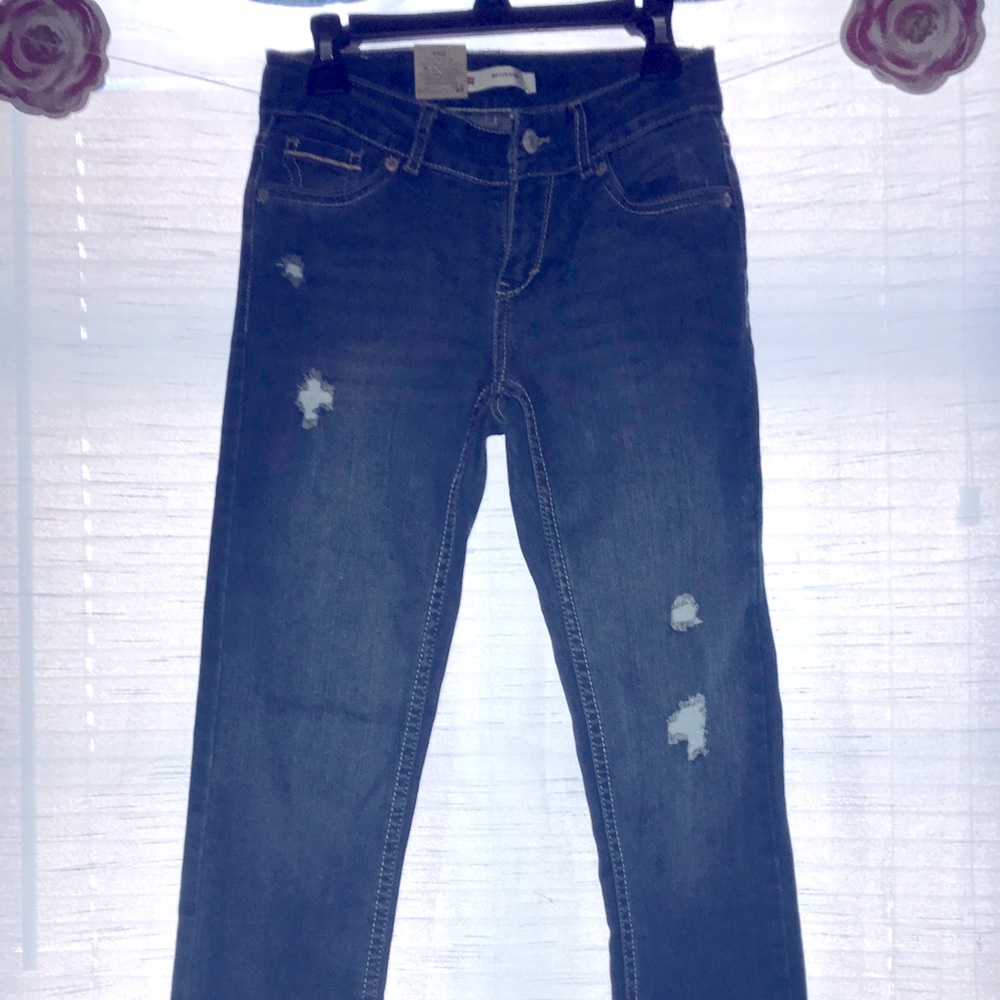 Girls so 8 Levi’s